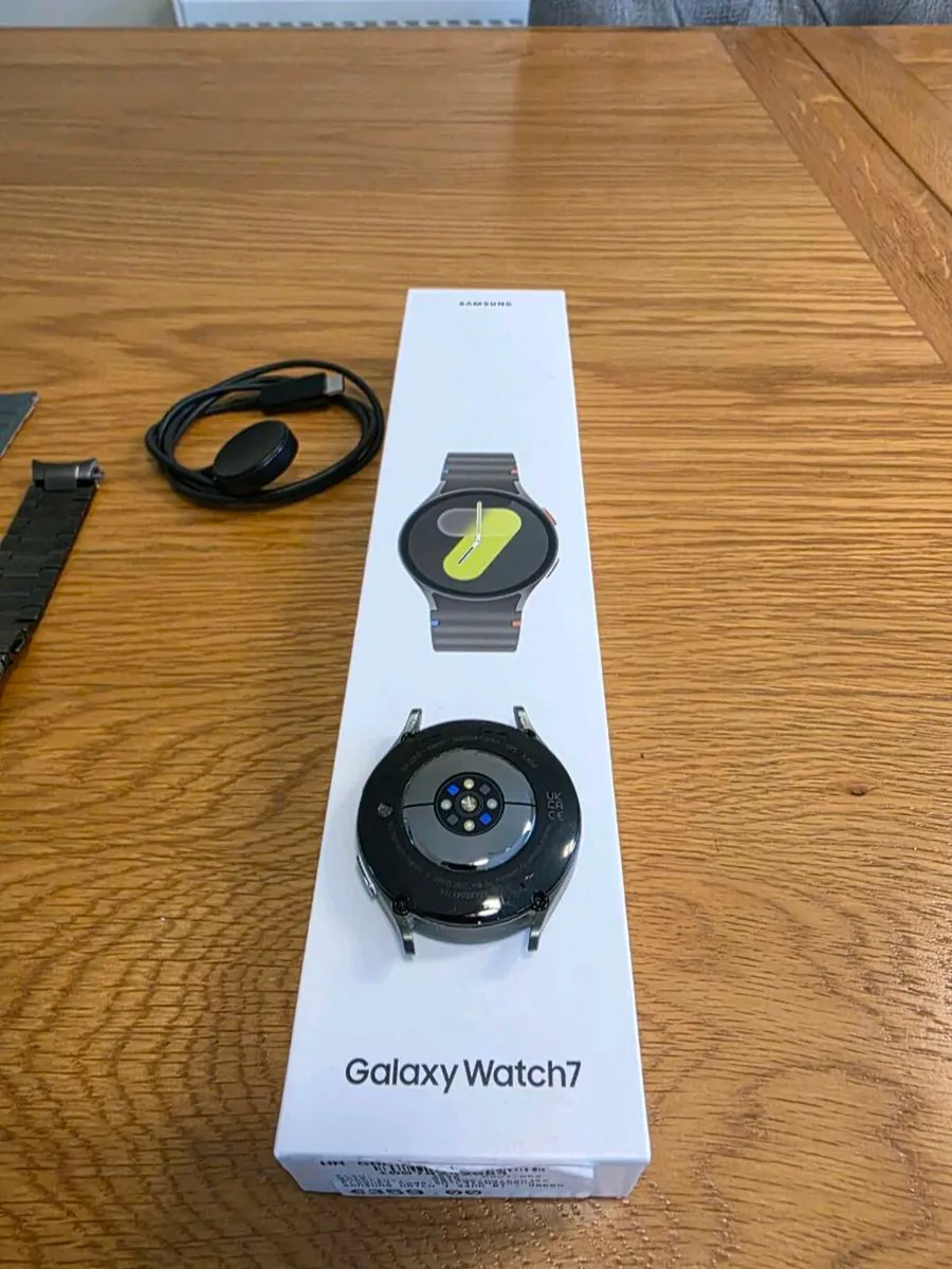 Galaxy Watch 7 44mm - Image 3