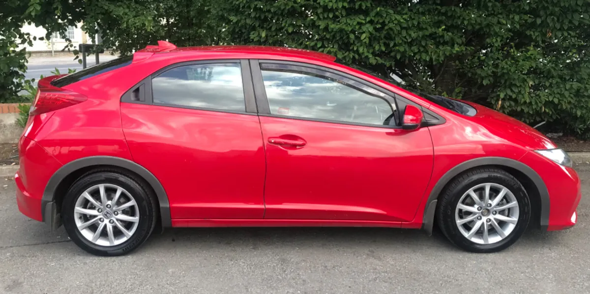 Honda Civic 2.2 I-DTEC  ECO EDITION - Image 4