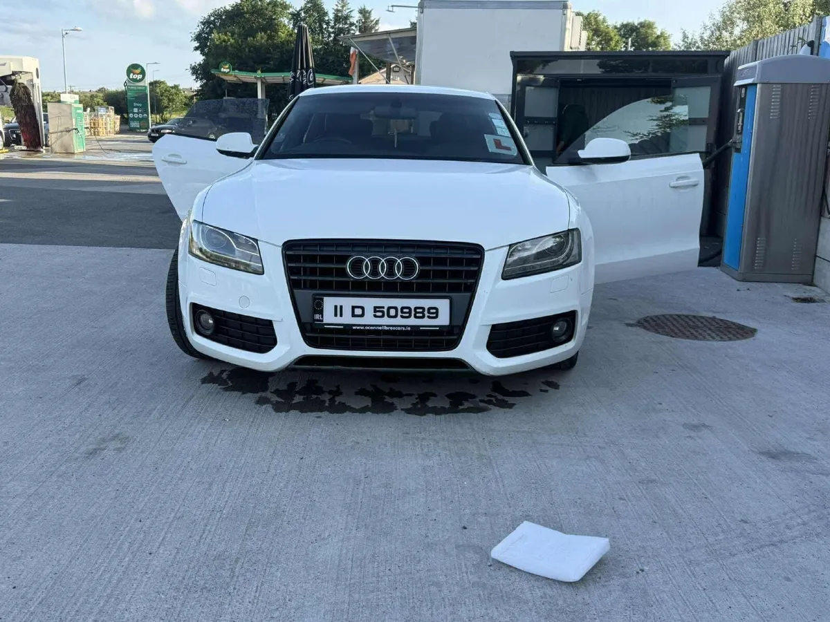 Audi A5 2011 - Image 2