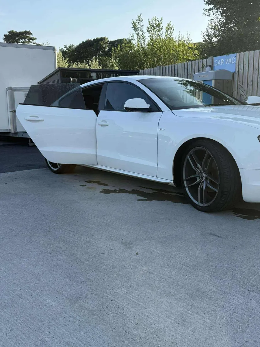Audi A5 2011 - Image 3