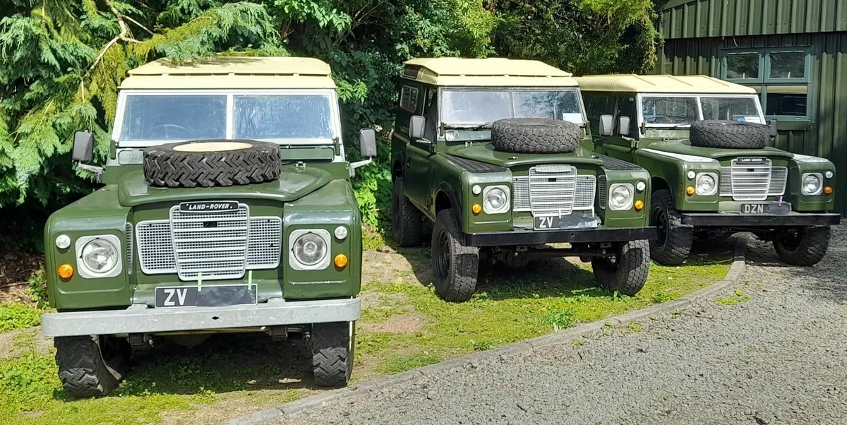 Land Rover Series 3 (Choice of 3) - Image 1