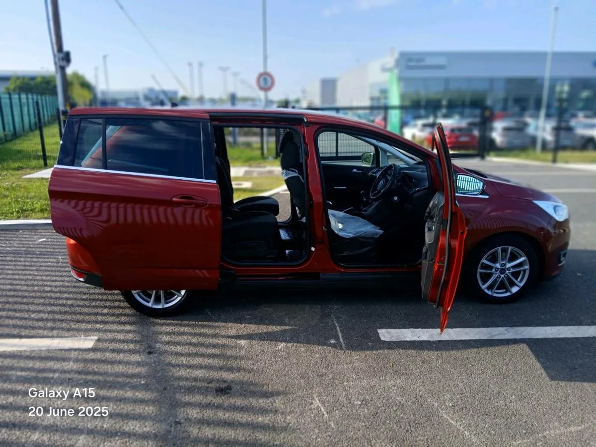 Ford Grand C-Max 7 seater - Image 1