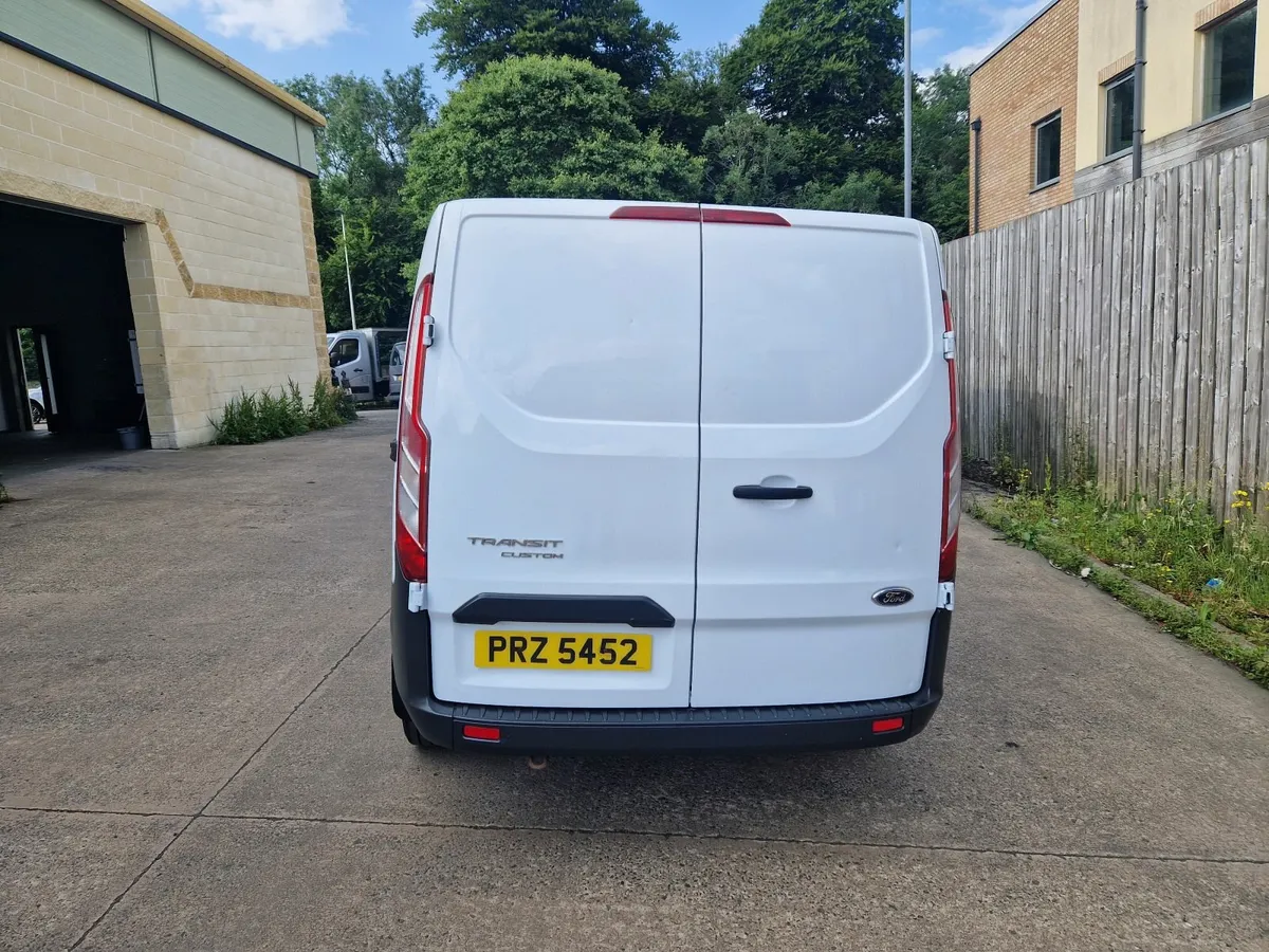 Ford Transit Custom 2016  2.2 - Image 4