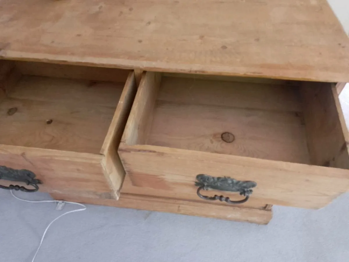 Drawers - Image 4