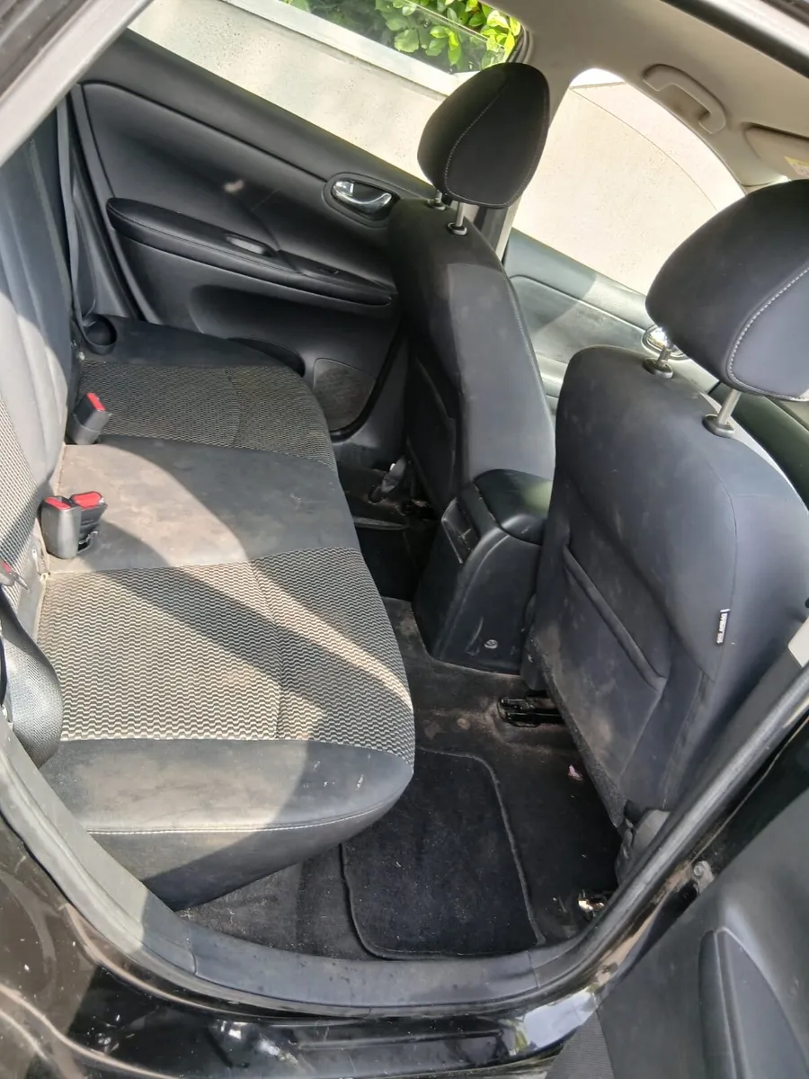 2015 Nissan pulsar - Image 4