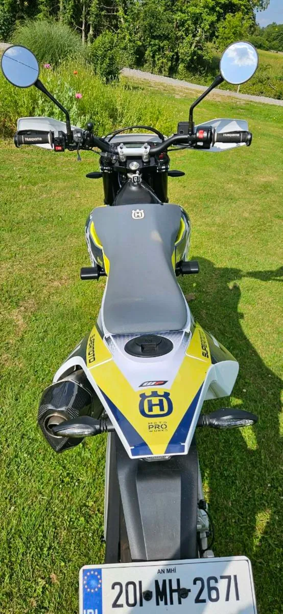 Husqvarna 701 Supermoto - 2020 - Image 3