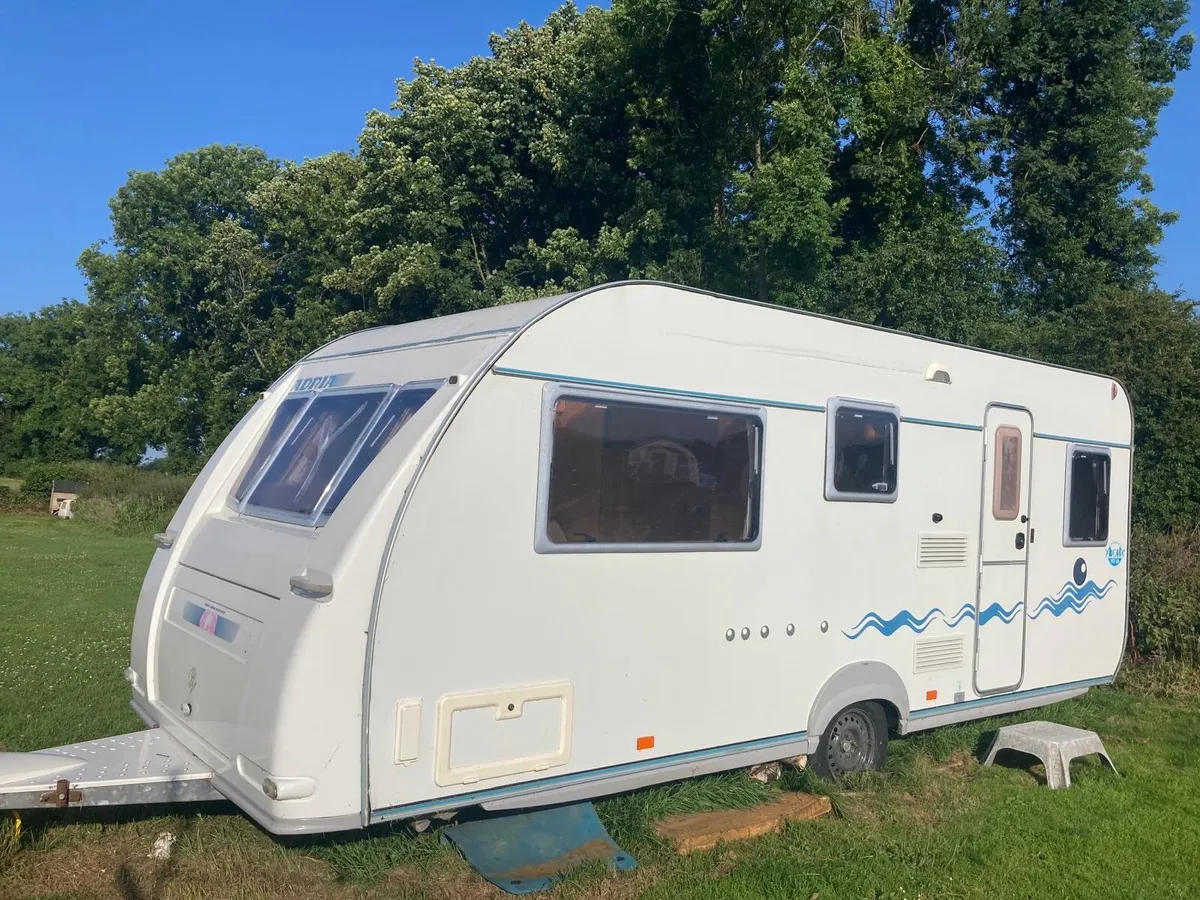 5 berth Caravan - Image 1