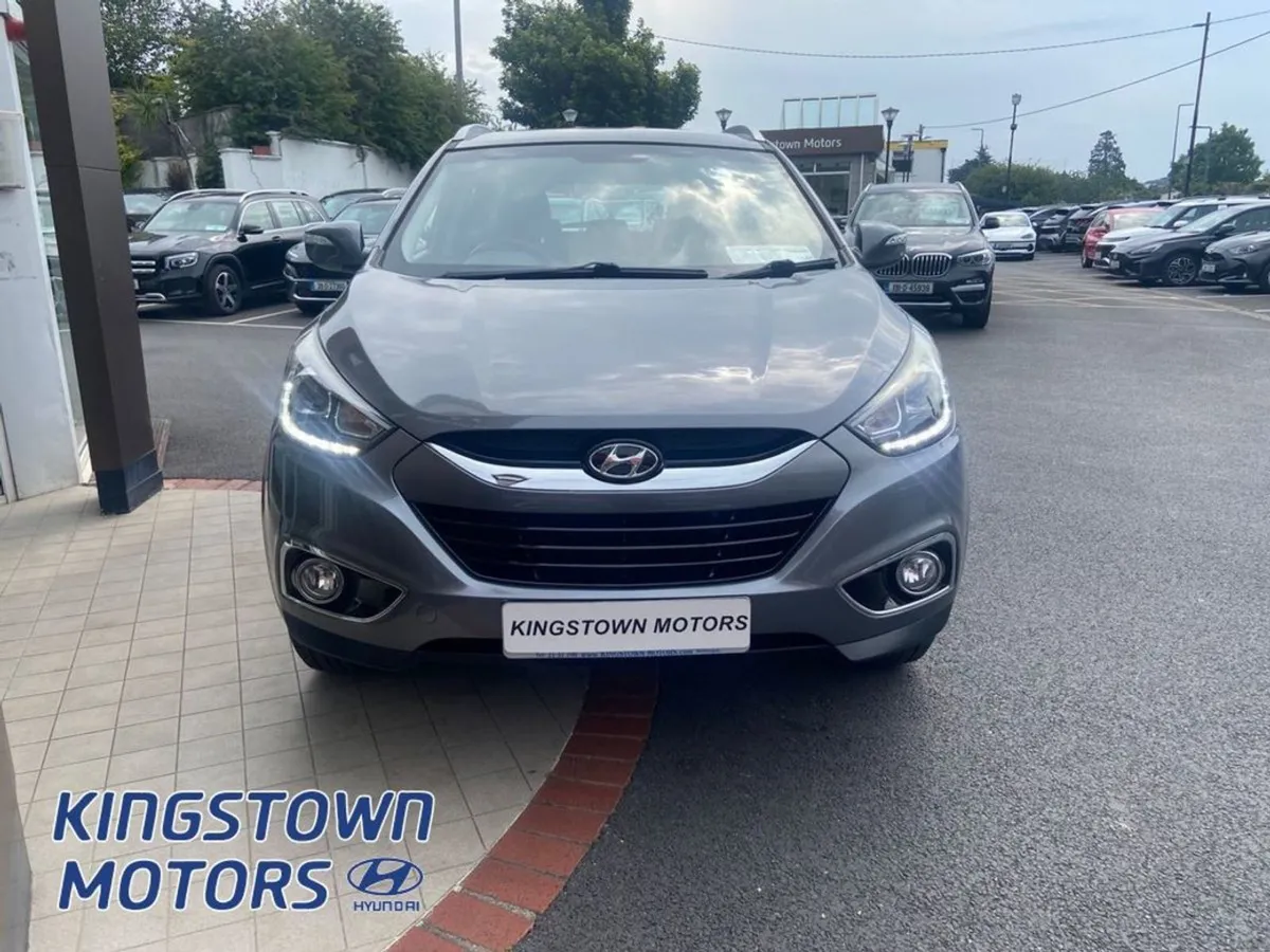 Hyundai ix35 1.7 Executive 4DR - Image 2