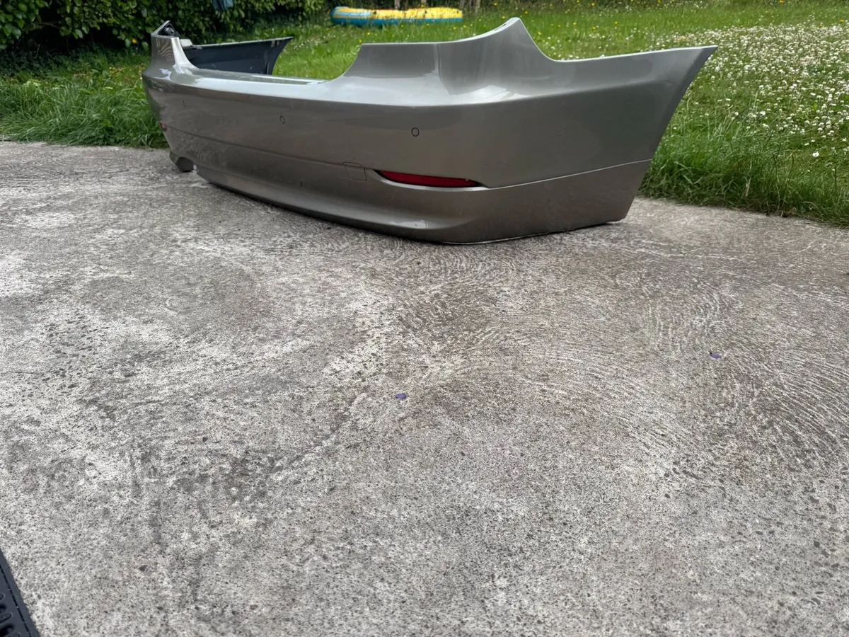 BMW E60 back bumper with pds sensor ,gold colour - Image 2