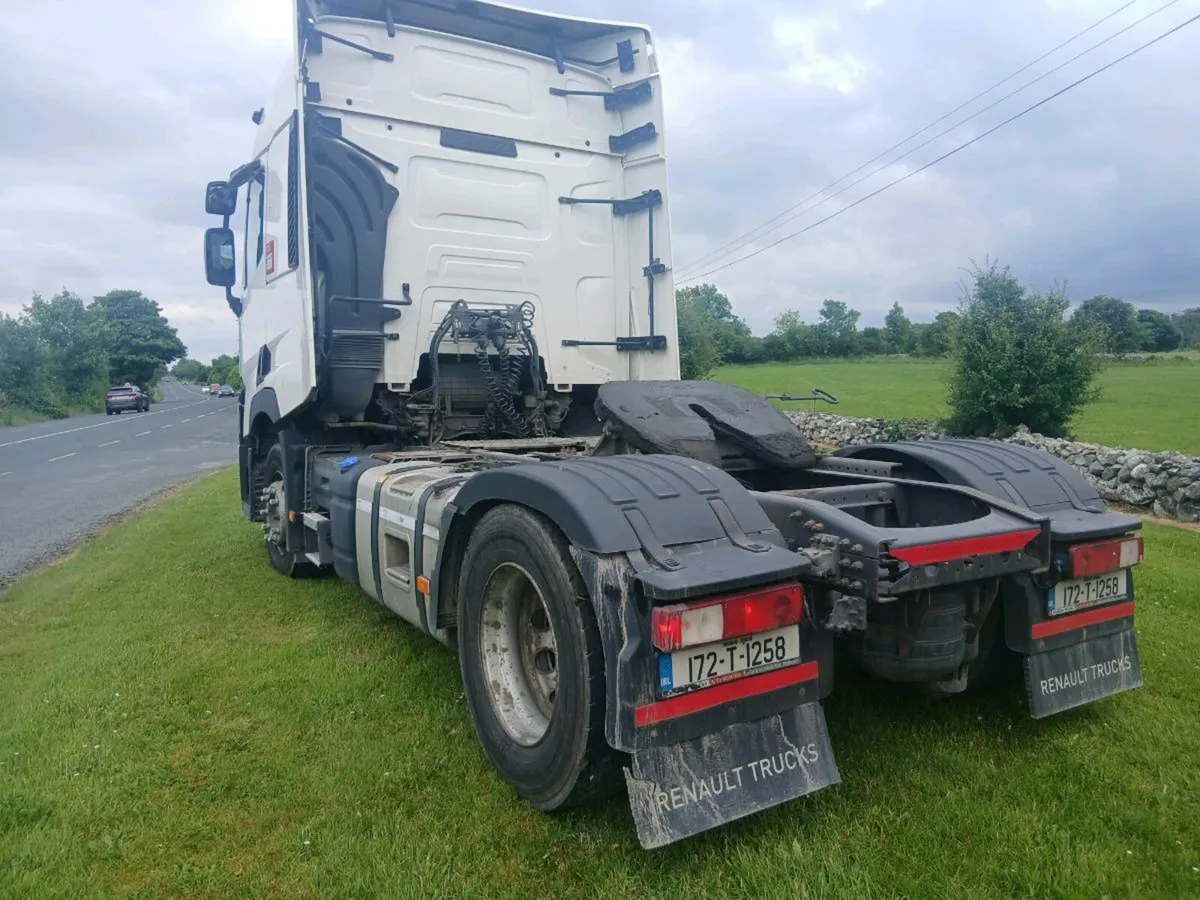 172 Renault unit - Image 3