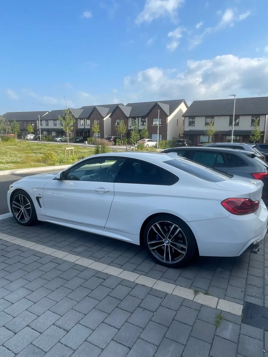 BMW 4 Series 420D M Sport Auto - Image 1