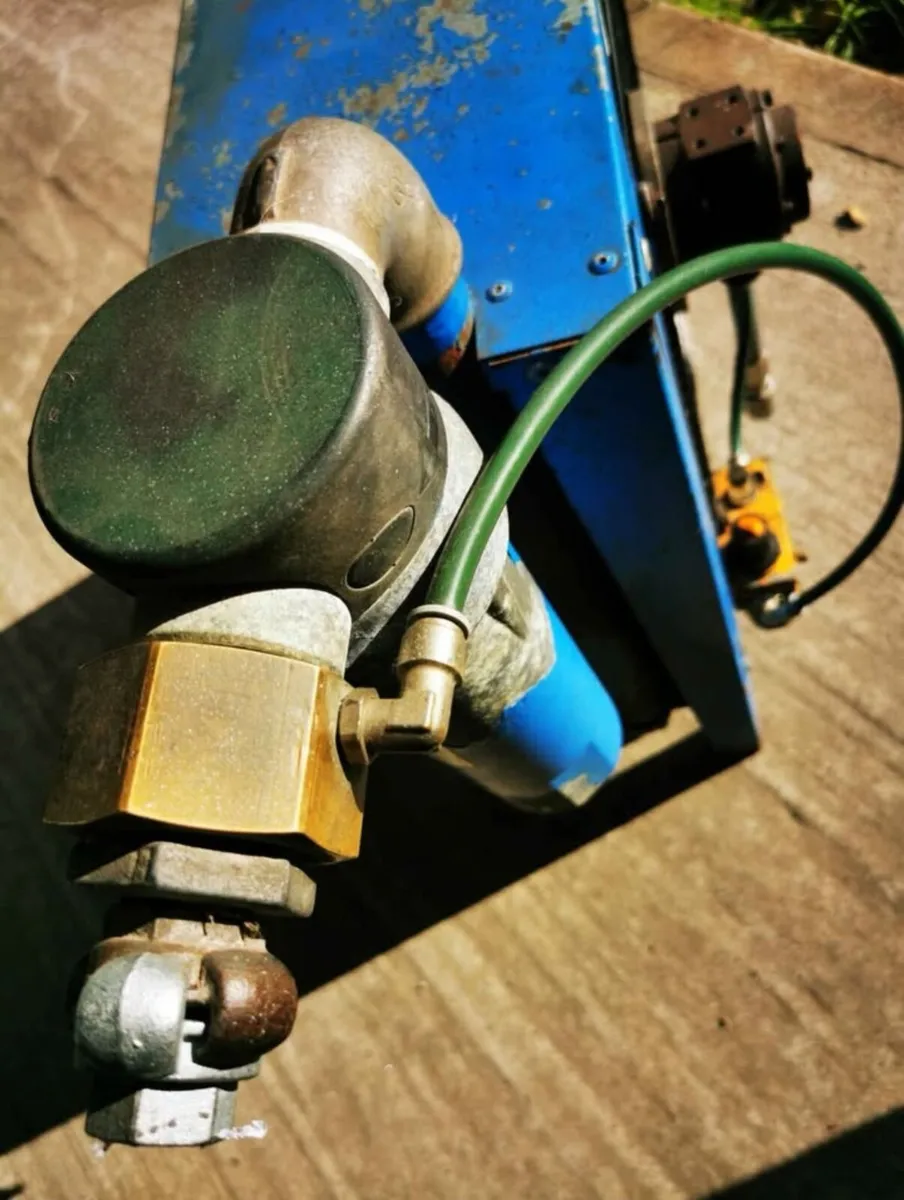 Compressor aftercooler/ dryer - Image 2