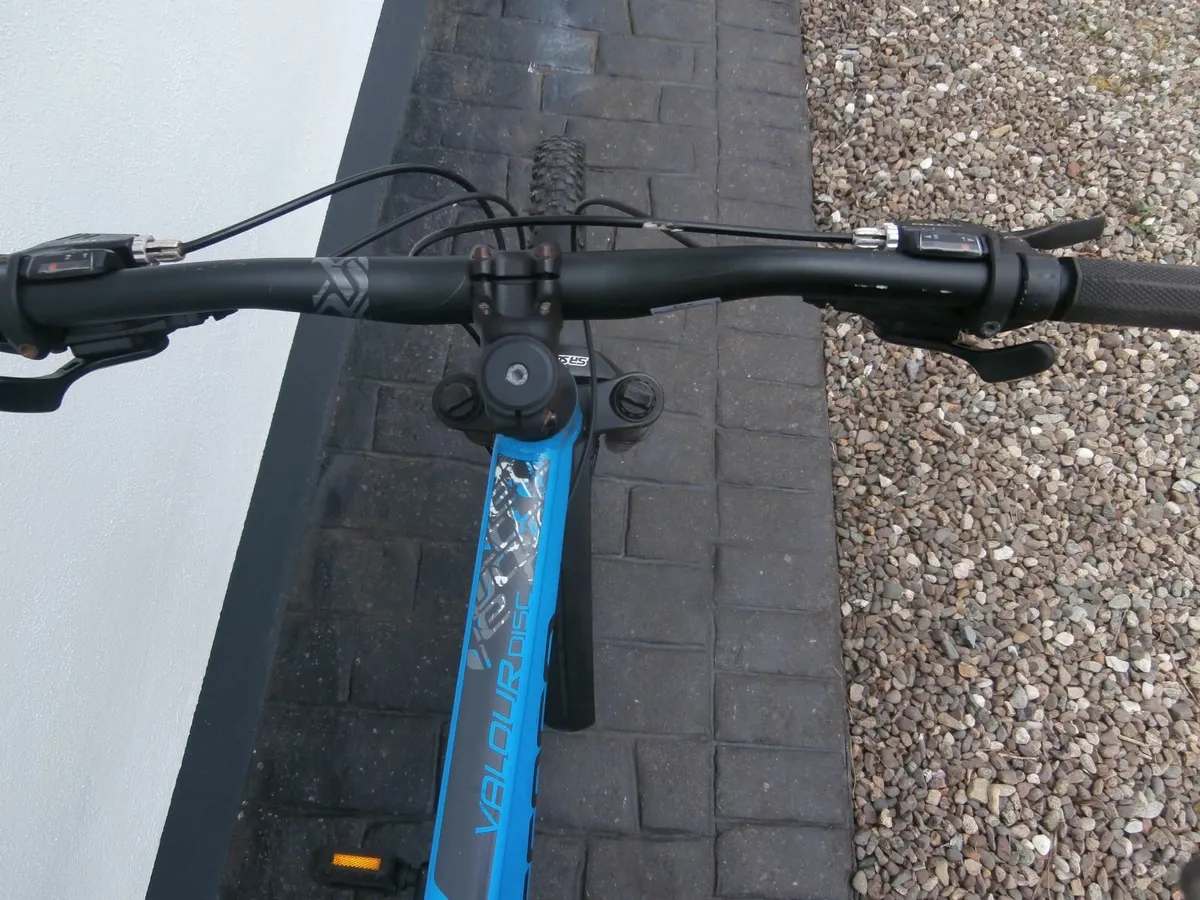 Carrera Vengeance mountain Bike - Image 2