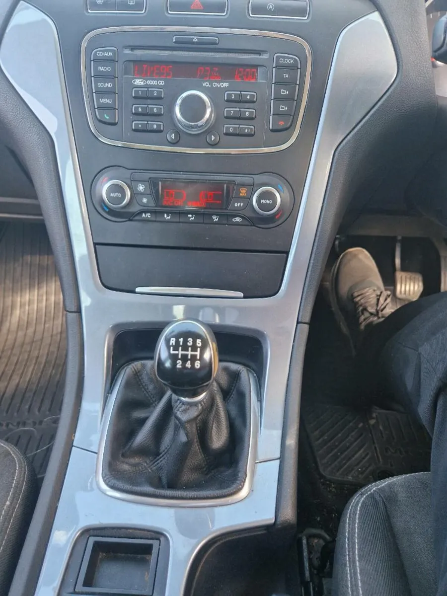Ford mondeo econetic - Image 4