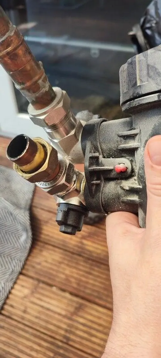 MagnaClean Micro2 Compact Magnetic Filter - Image 1