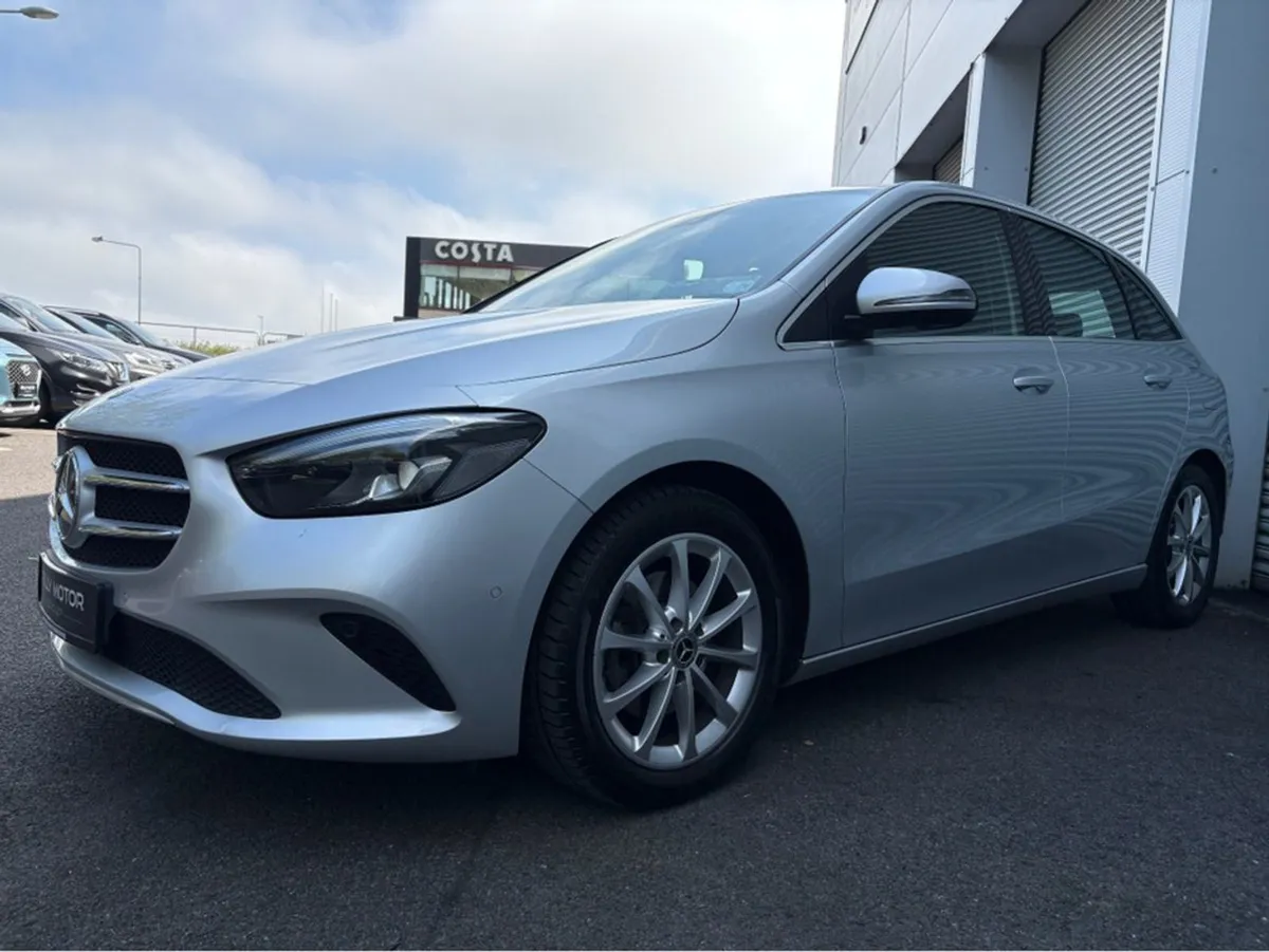 Mercedes-Benz B-Class 200 D Auto 5DR - Image 3