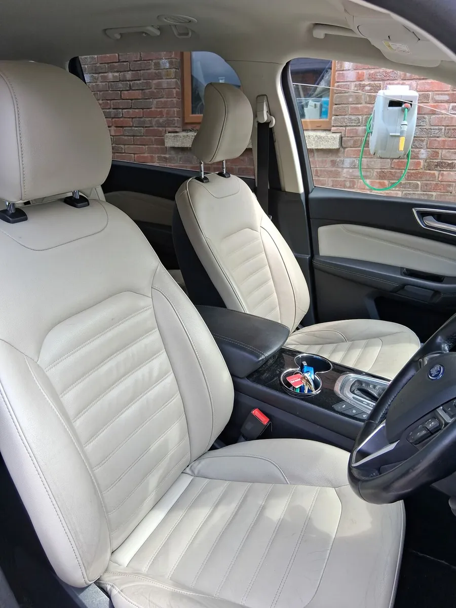 Ford galaxy - Image 2