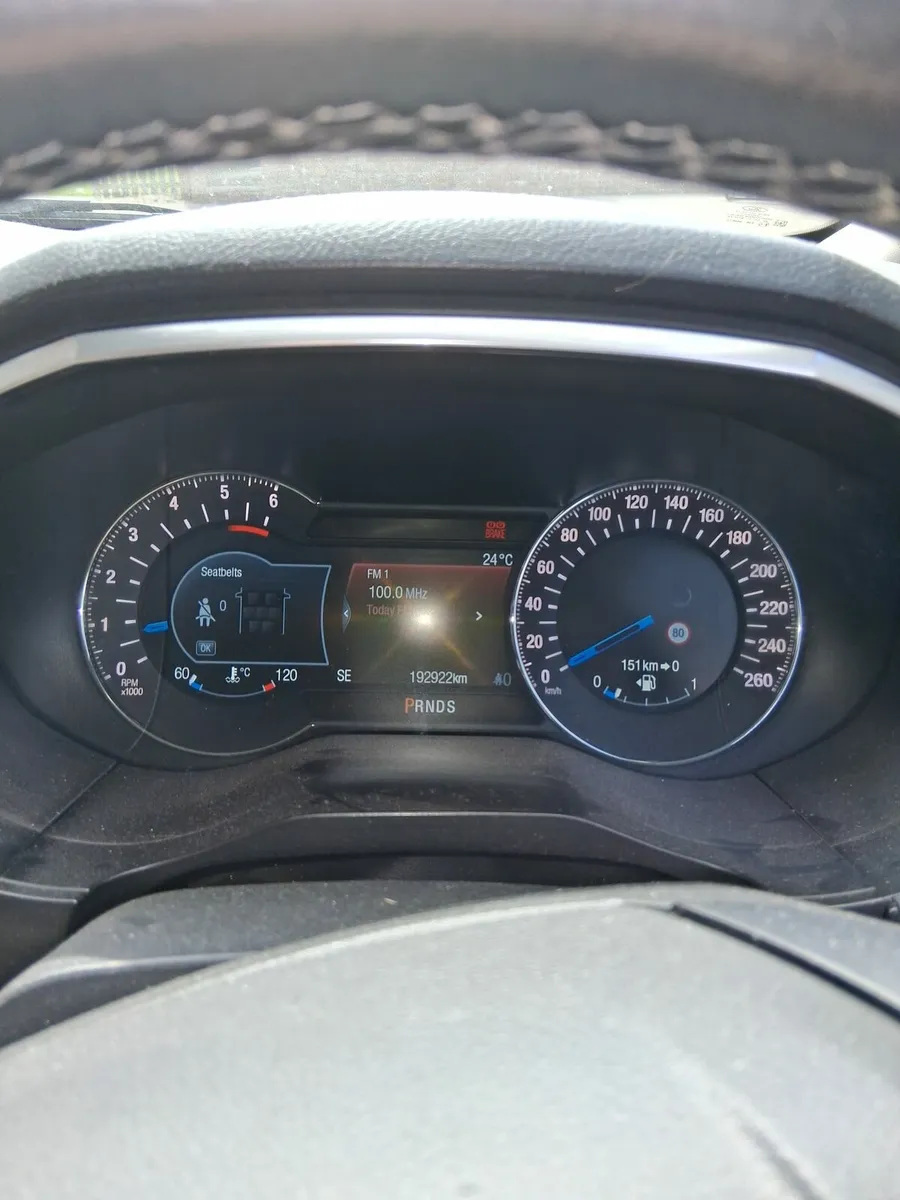 Ford galaxy - Image 4