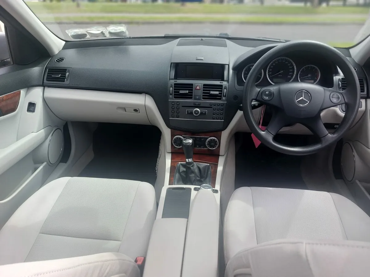 Mercedes C200 Diesel ⛽️ - Image 4