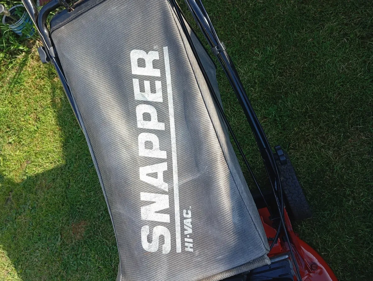 Snapper 21inch self drive lawnmower - Image 4