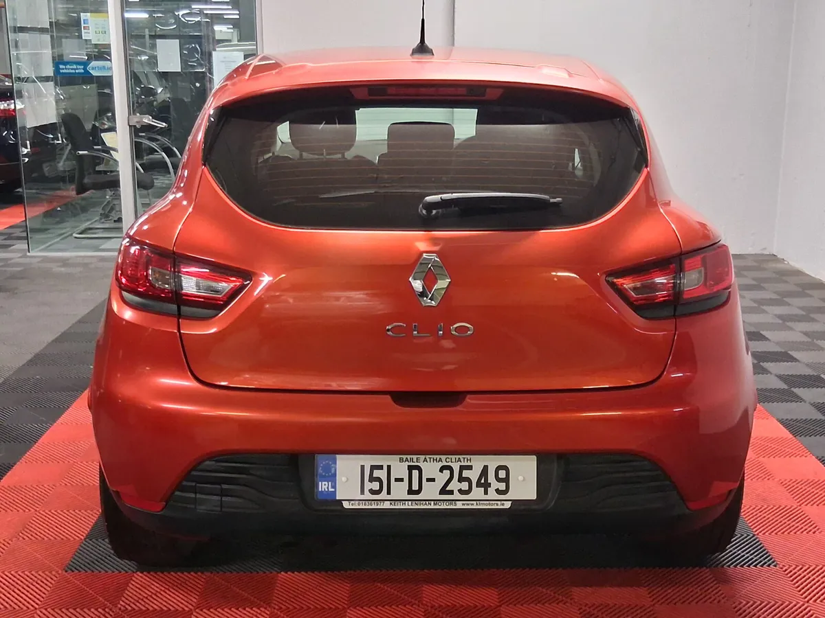 2015 Renault Clio **DYNAMIQUE - LOW KLMS**** - Image 4