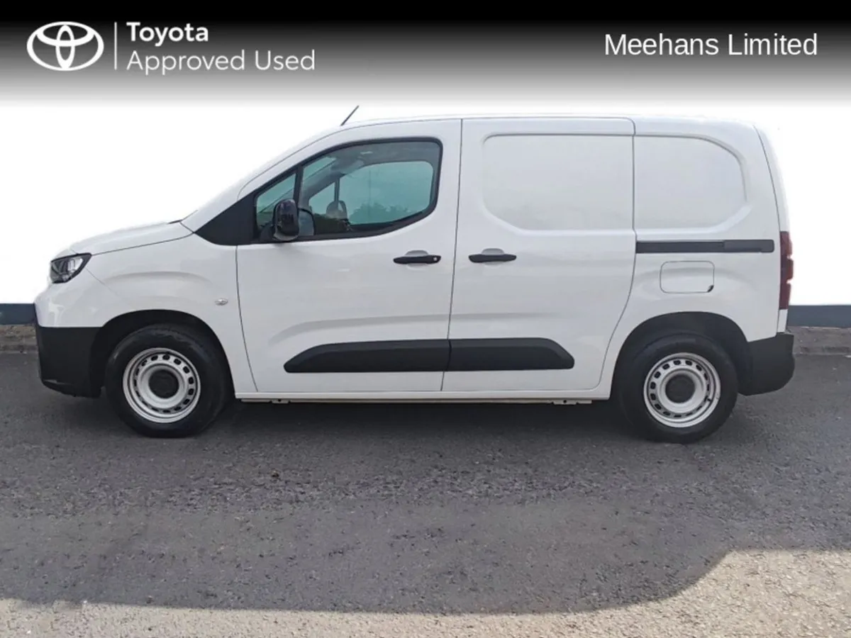 Toyota Proace City 1.5 GX SWB 650KG - Image 3