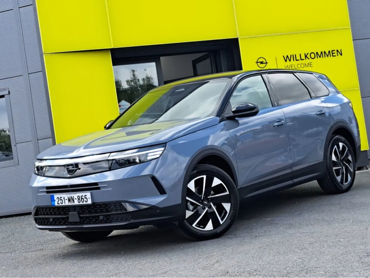 Opel Grandland GS 136BHP Mild Hybrid  top Spec - Image 1