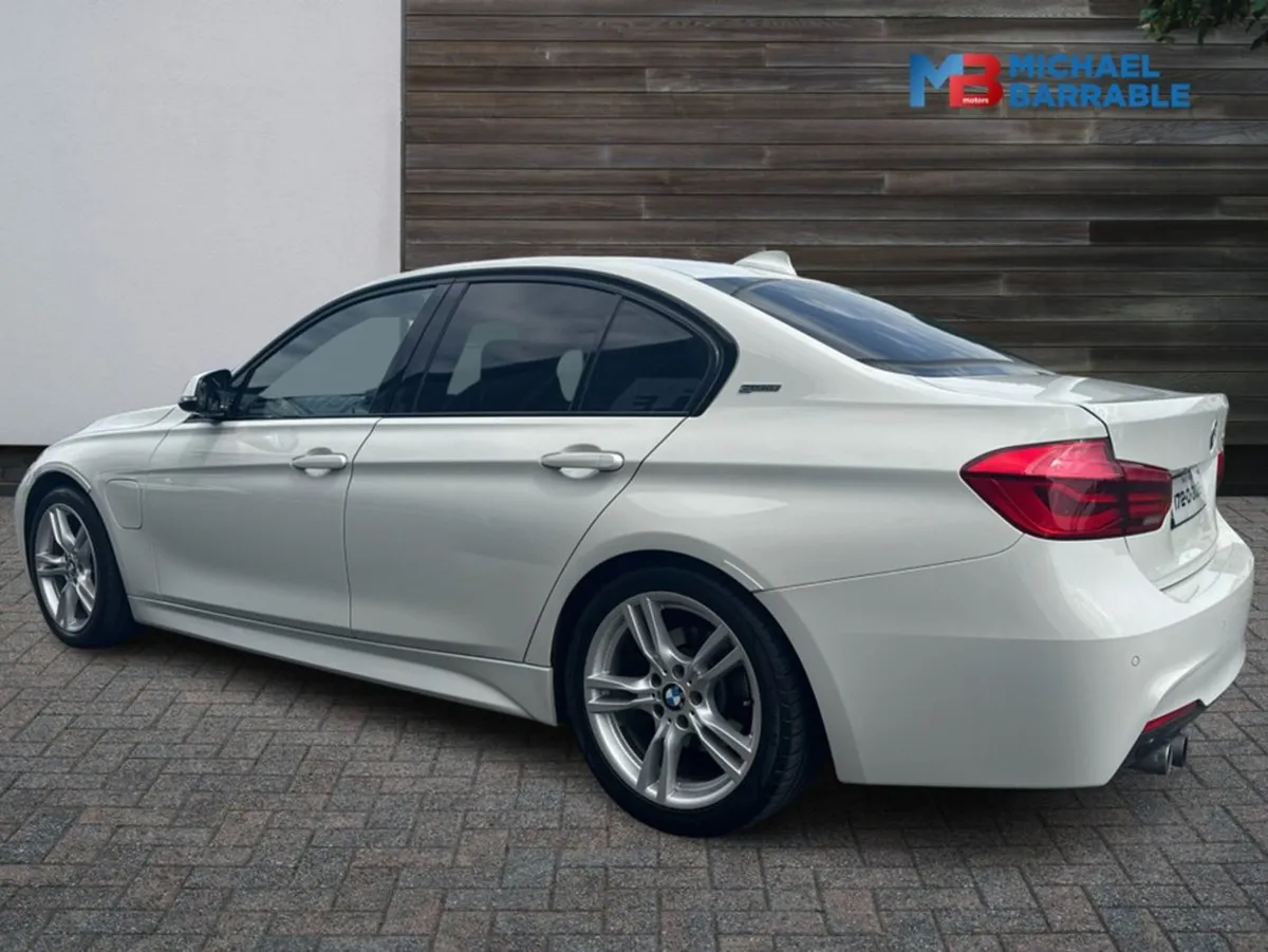 BMW 3 Series 2.0l Petrol Plug-in Hybrid M-sport - Image 4