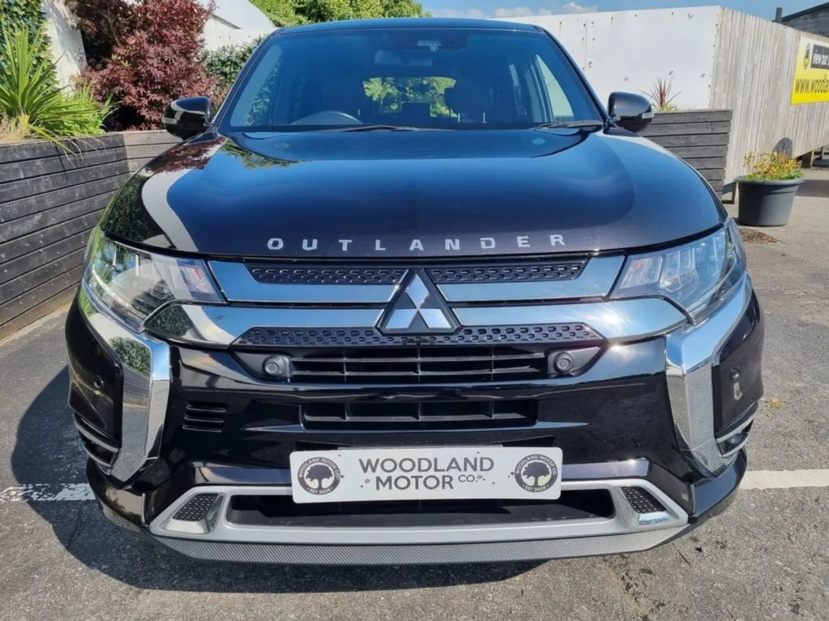 Mitsubishi Outlander 2.4 Phev / Exceed TOP Spec / - Image 4