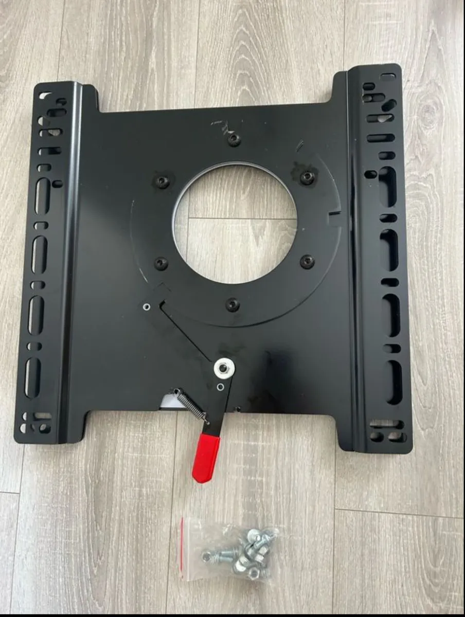 Universal Manual Seat Swivel suit any van - Image 2