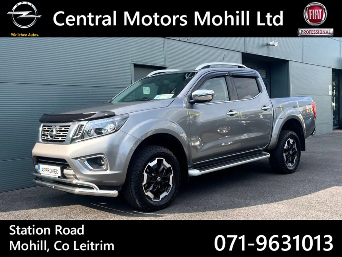 Nissan Navara 2.3 DCI Tekna 4DR Auto Finance Arra - Image 3