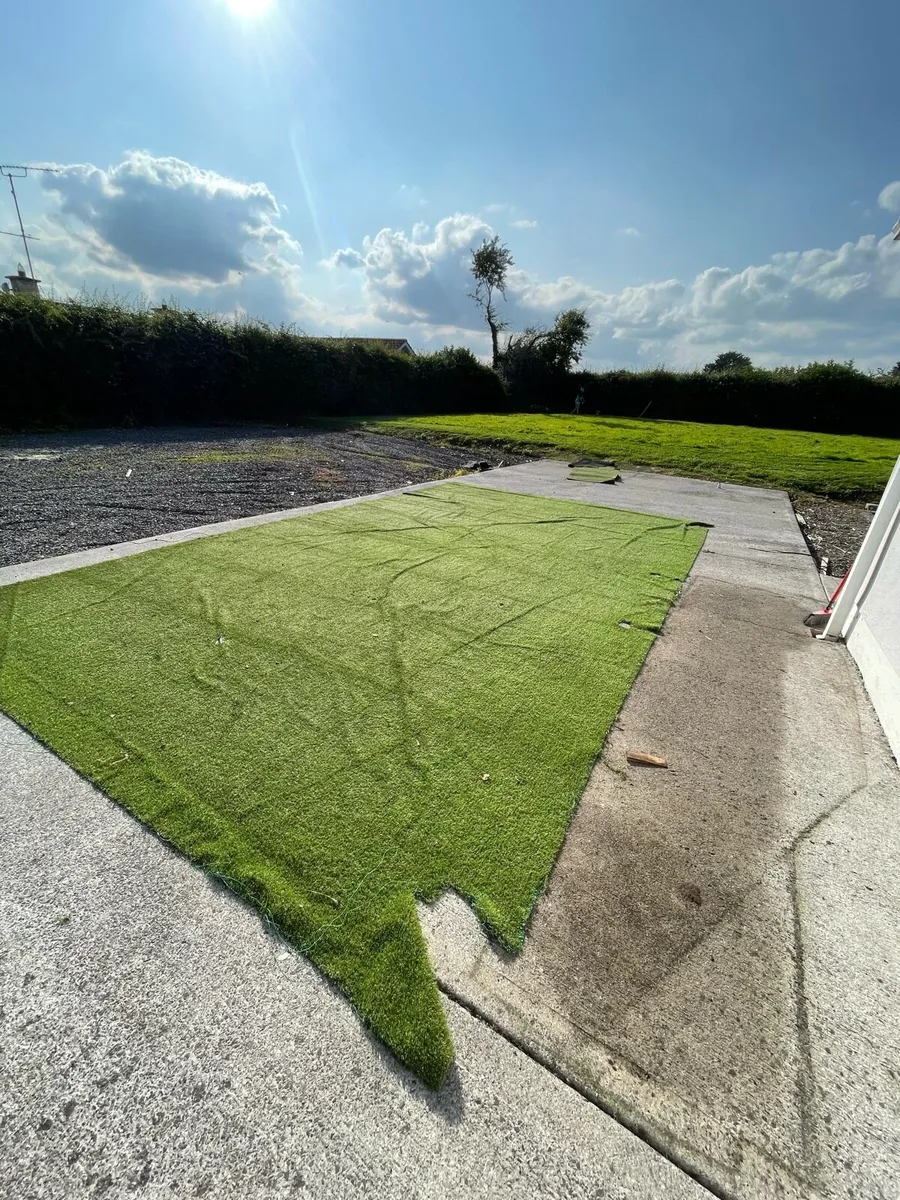 High-Quality Artificial Grass Roll – 6m x 4m (24m² - Image 4