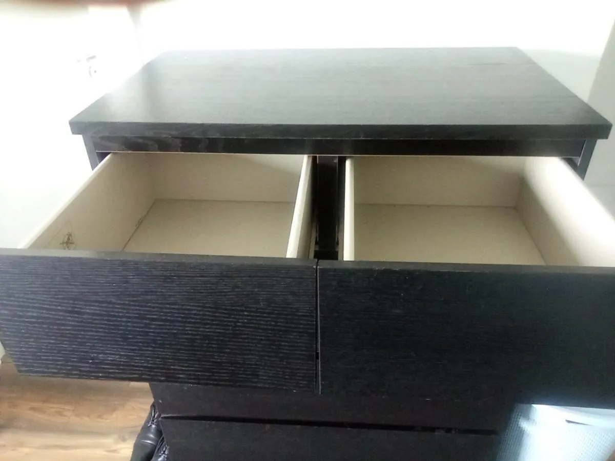 Black chest of drawers - Image 3