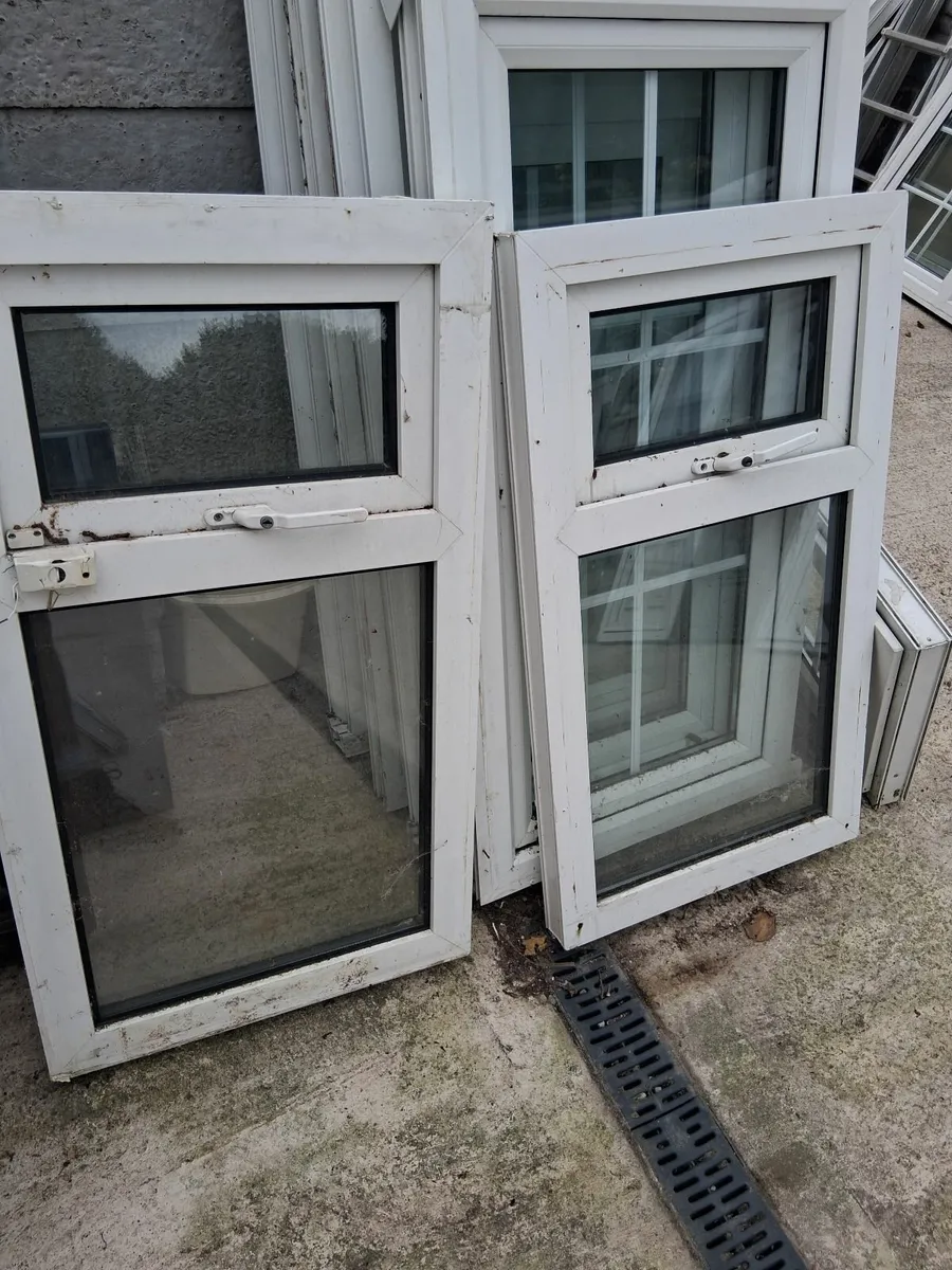2 small windows