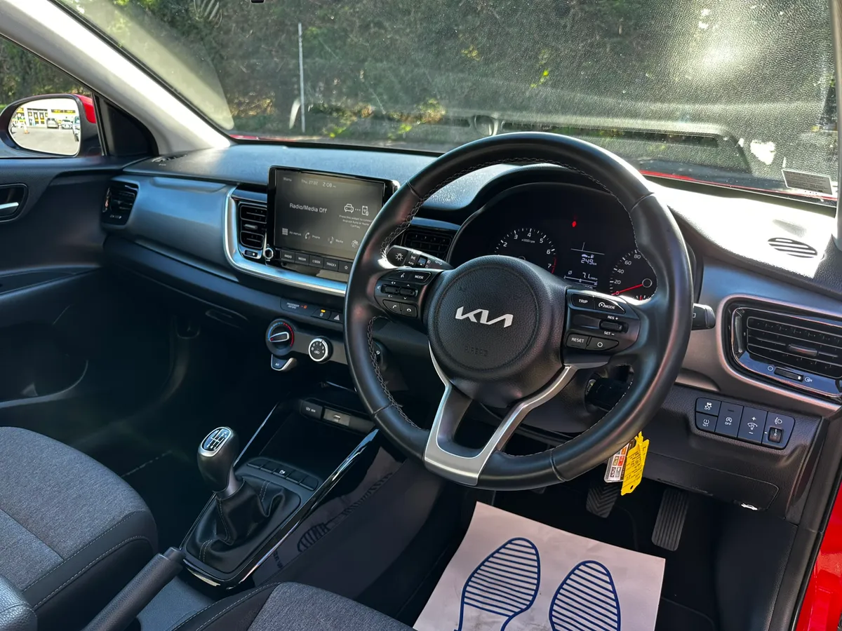 2023 Kia Stonic 1.0 Petrol - Image 3