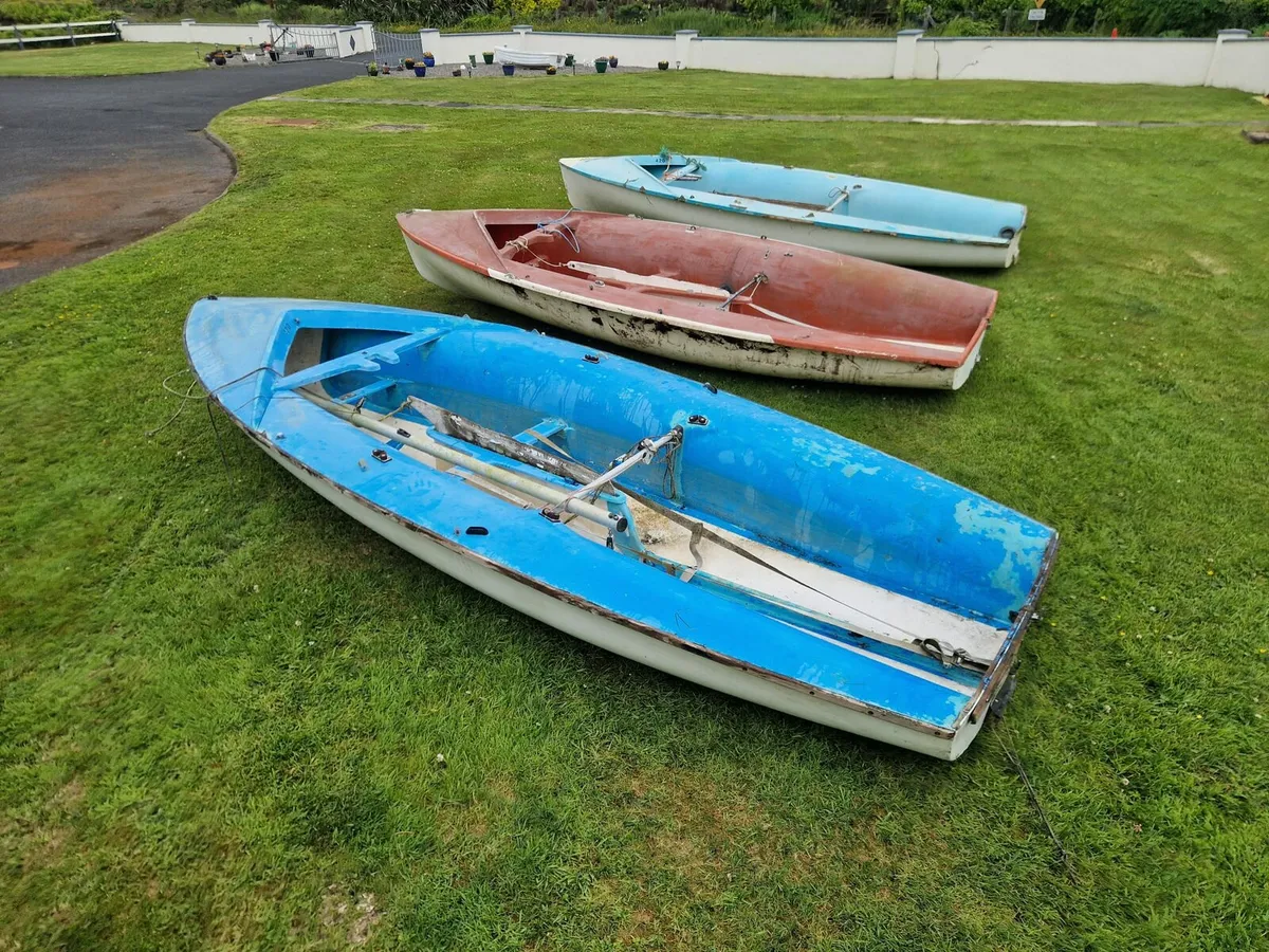 Sailing boats - Image 1