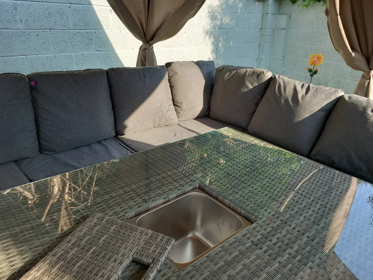 Gazebo and Seating furniture - Image 2
