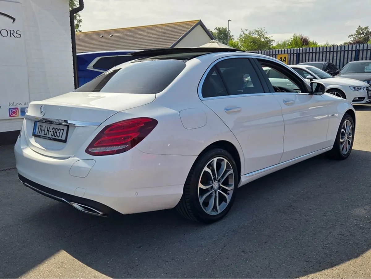 Mercedes-Benz C-Class C350e Sport Premium Plus - Image 4