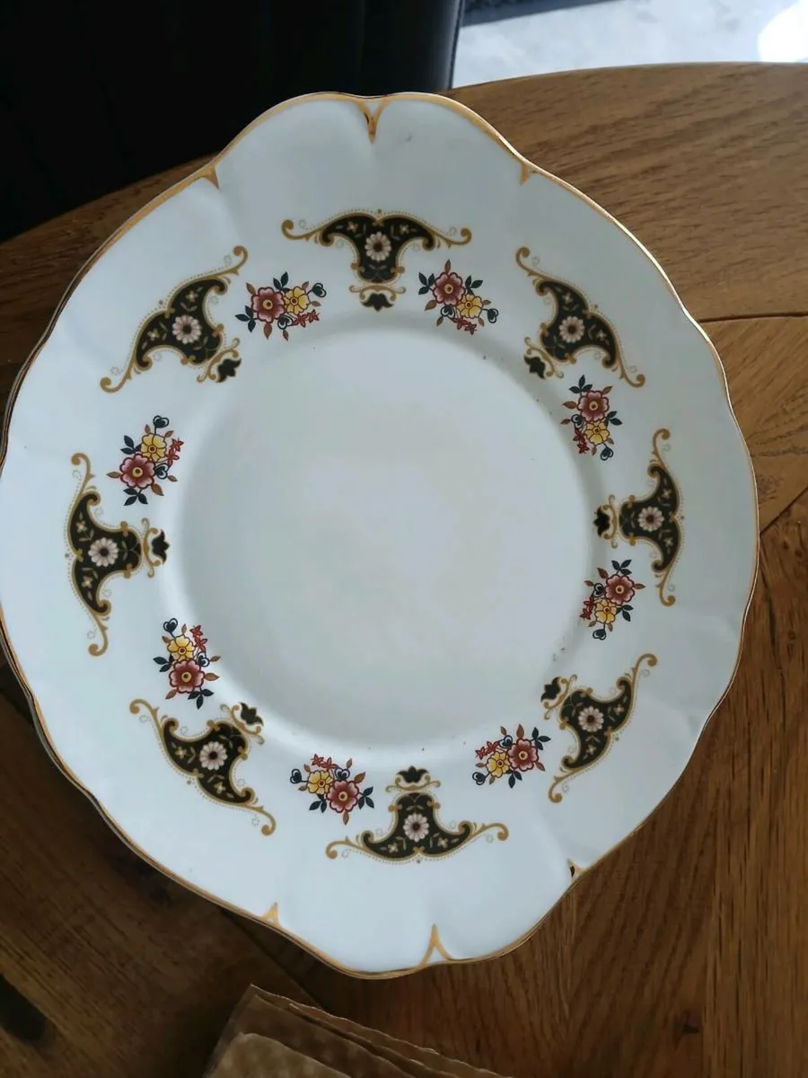 Fine bone china England by 2 sets - Image 3