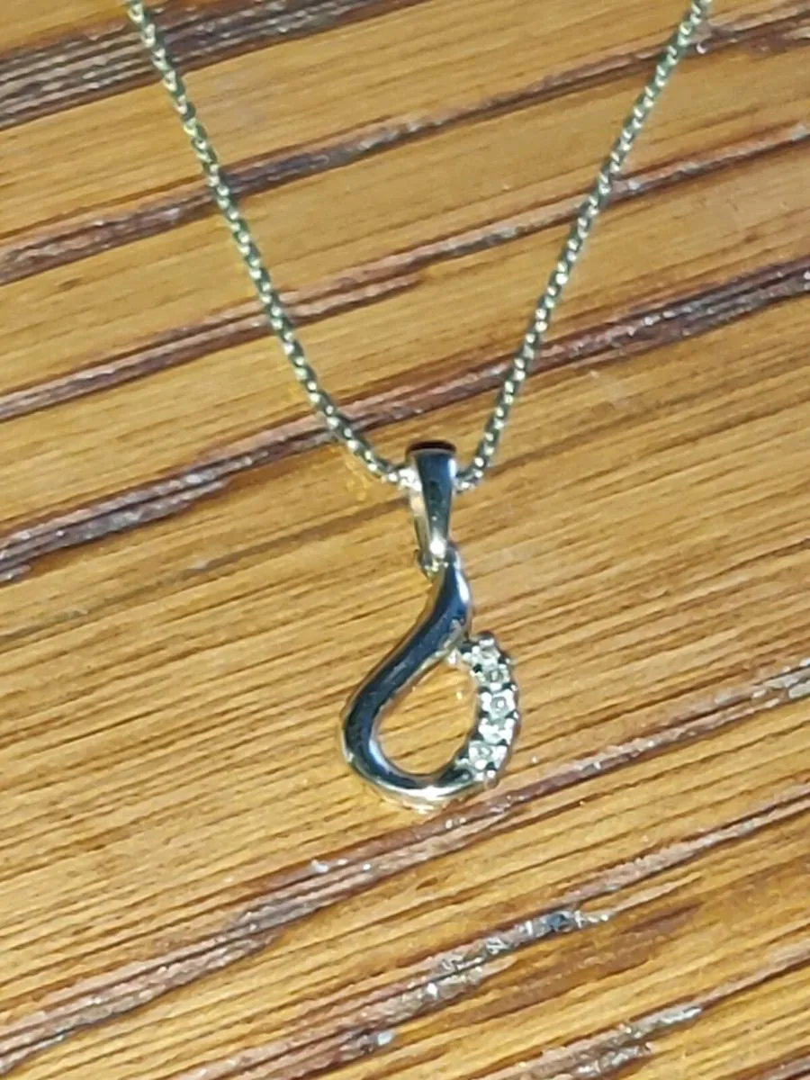 DIAMOND LOOP, 9CT Gold 18"New Unisex Necklace ! - Image 3