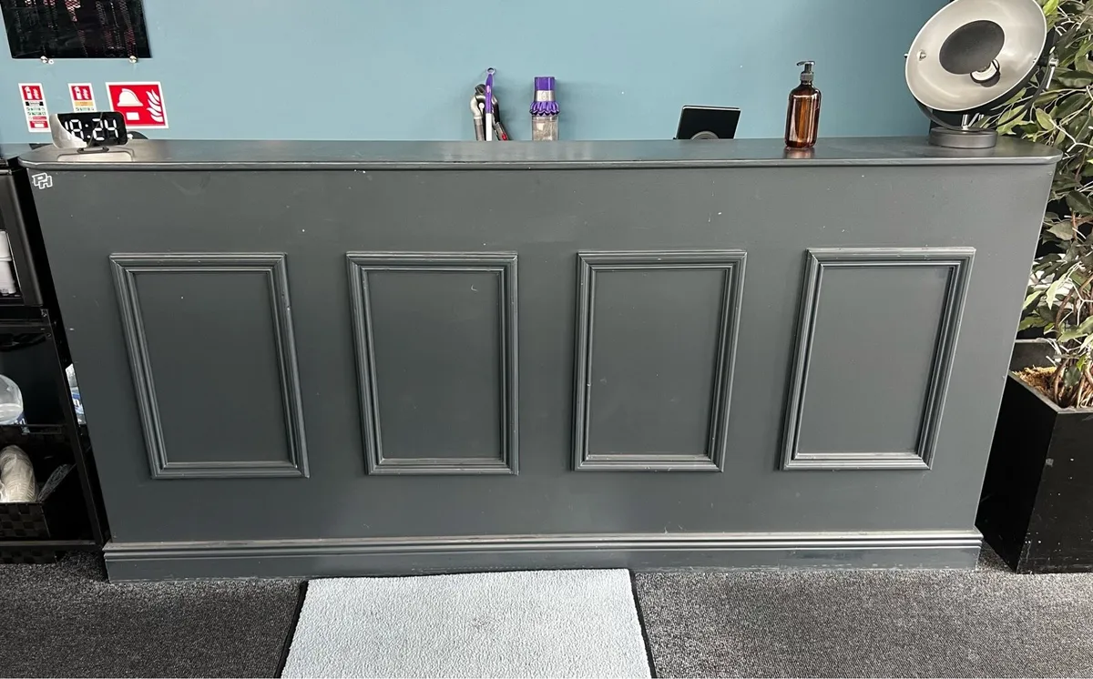 Reception Desk - Image 2