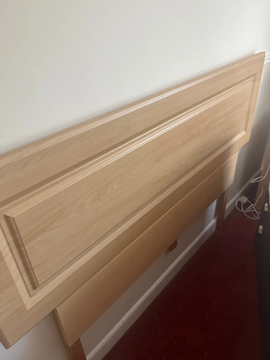 Bedside lockers & Bedhead/Headboard - Image 2