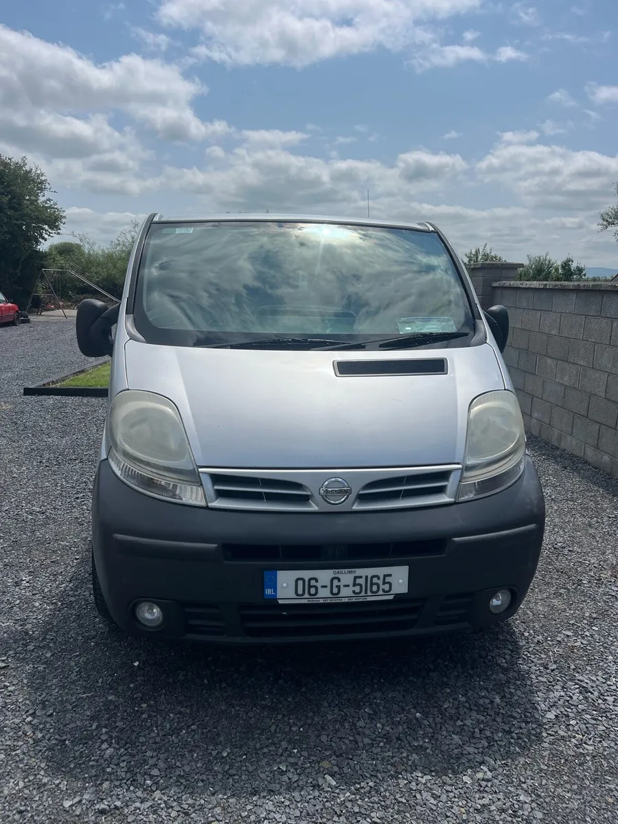 Nissan Primastar Crewcab 7 Seater - Image 1