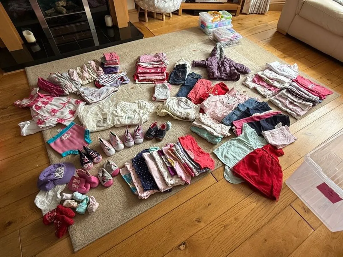 Girls bundle - Image 3