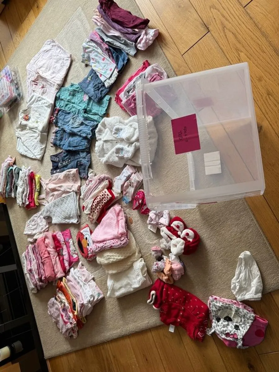 Girls bundle - Image 4