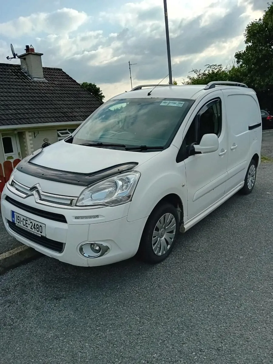 Van - Image 1