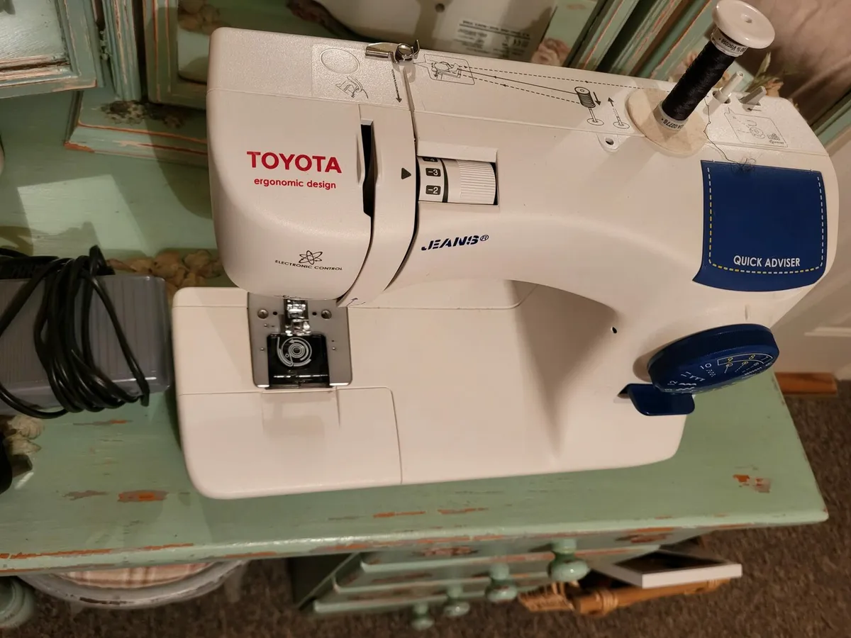 Sewing Machine - Image 2