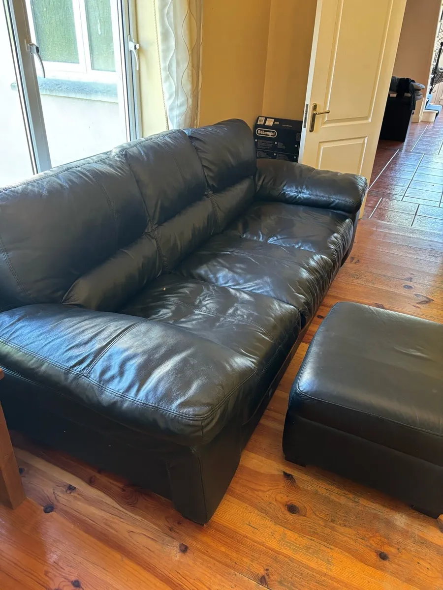 Leather sofa 3 Piece - Image 4