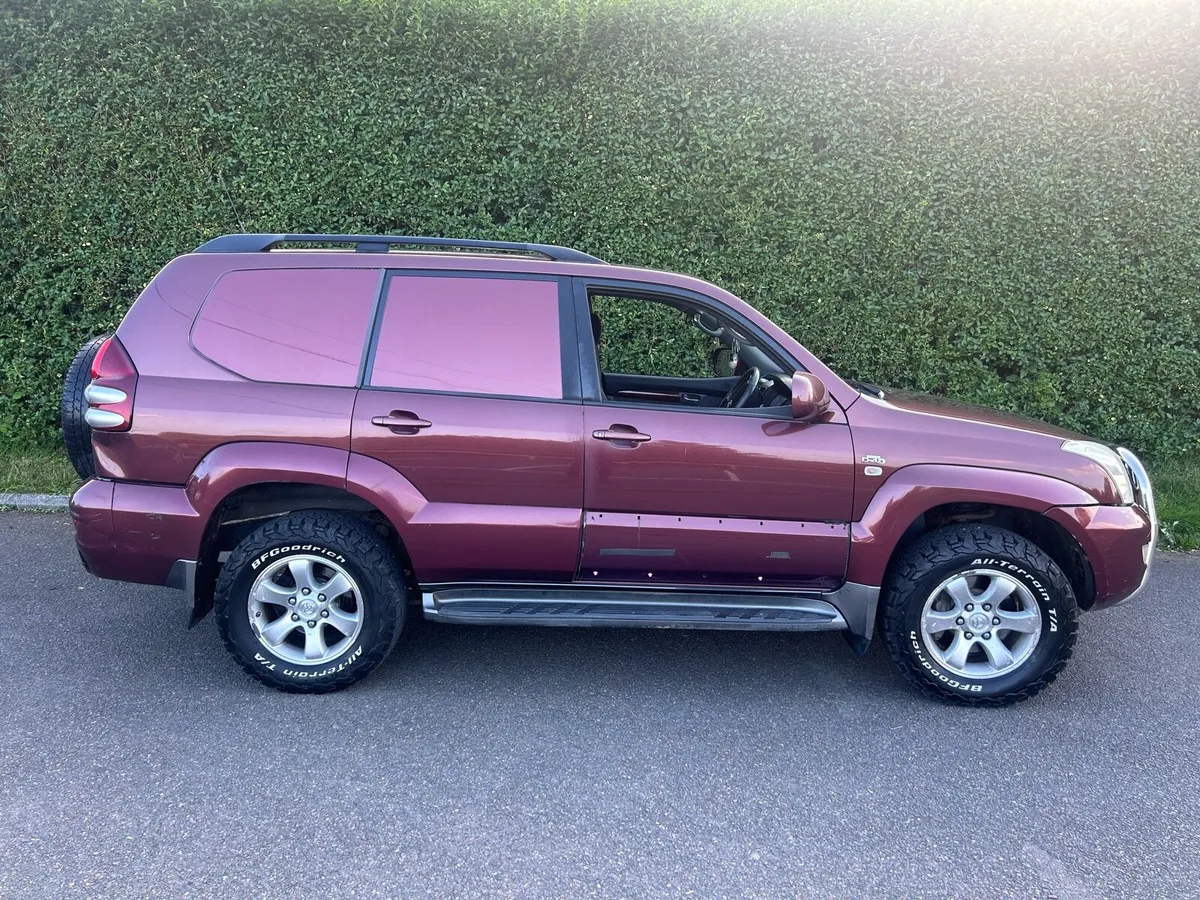 Toyota Landcruiser - Image 4