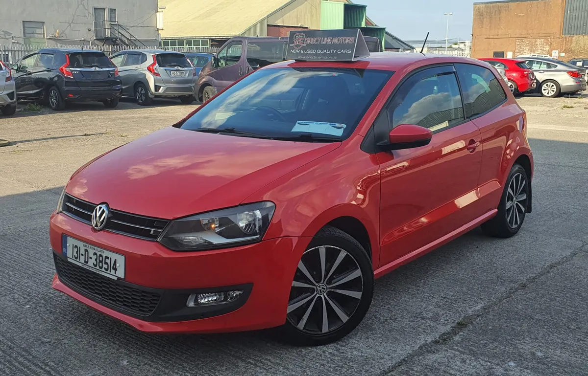 2013 Volkswagen Polo Manual - Image 2